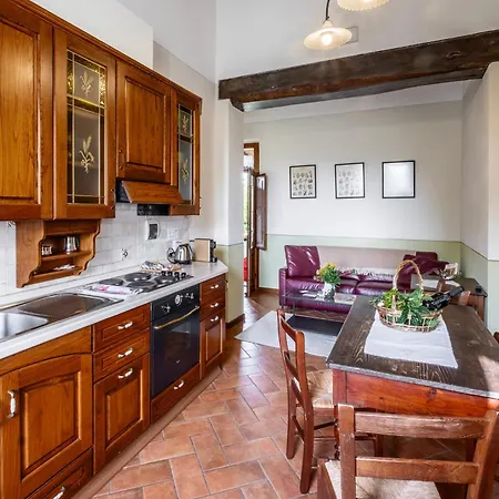 مزرعة للإقامة Borgo Sant'ercolano *