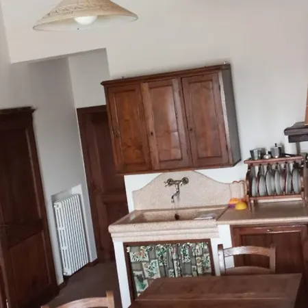 مزرعة للإقامة Borgo Sant'ercolano *